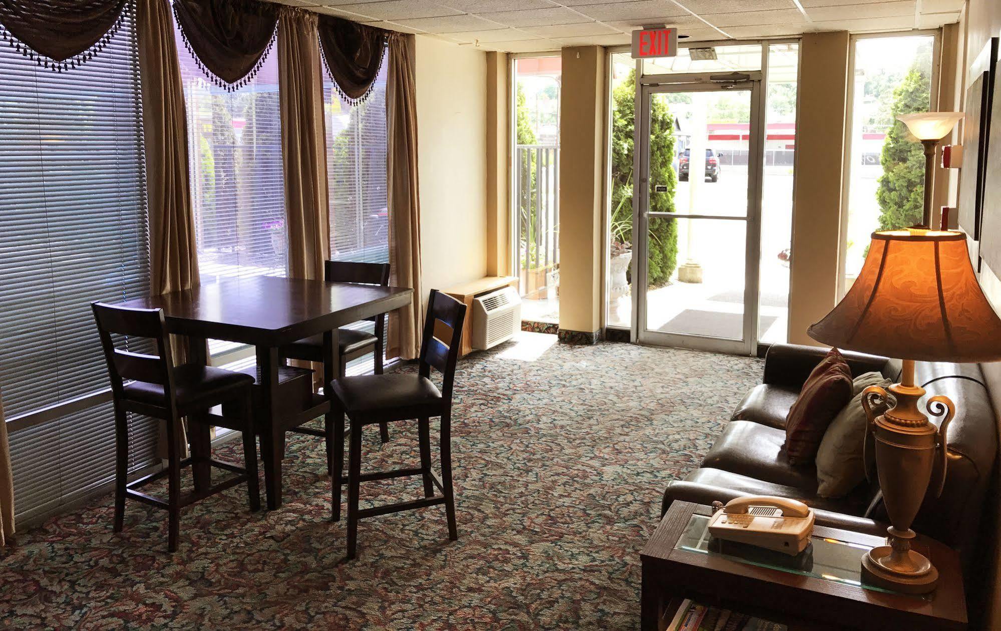 Fairbridge Inn & Suites - Lewiston Exterior photo